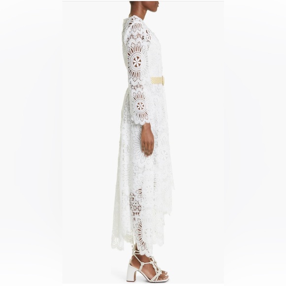 COPY - Zimmermann
Chintz Doily Long
Sleeve High-Low Lace
Dress size 4 in Zimmer… - Picture 4 of 8